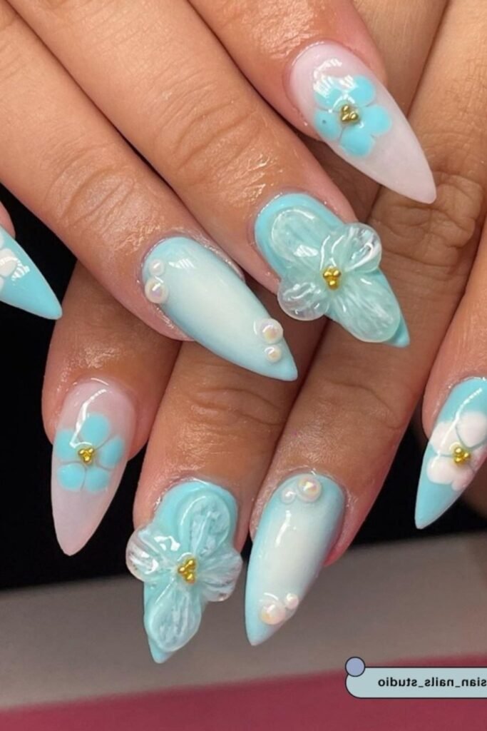 20. Navy and White Wave Swirl Short Nails