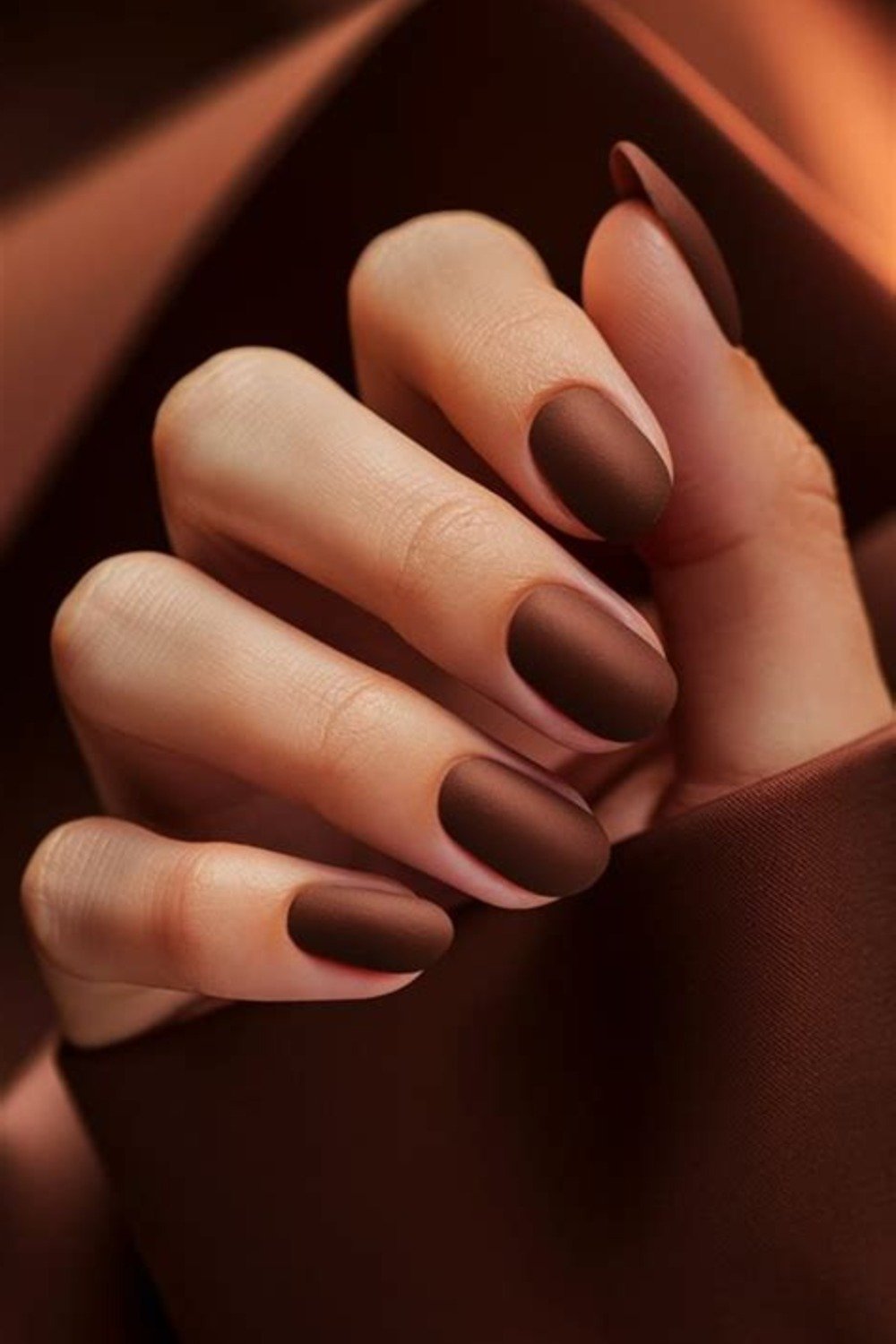 16. Velvet Matte Dark Brown Round Nails