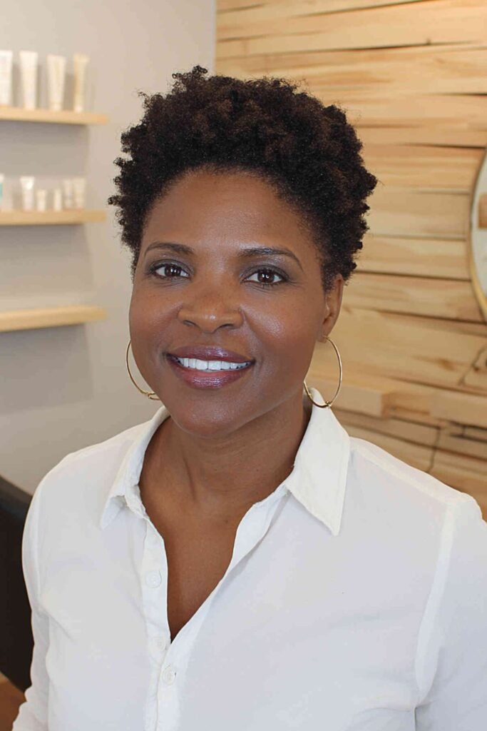 6. (Classic Tapered Natural TWA)