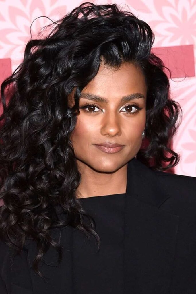 17. (Big Bouncy Curls with a Side Part)